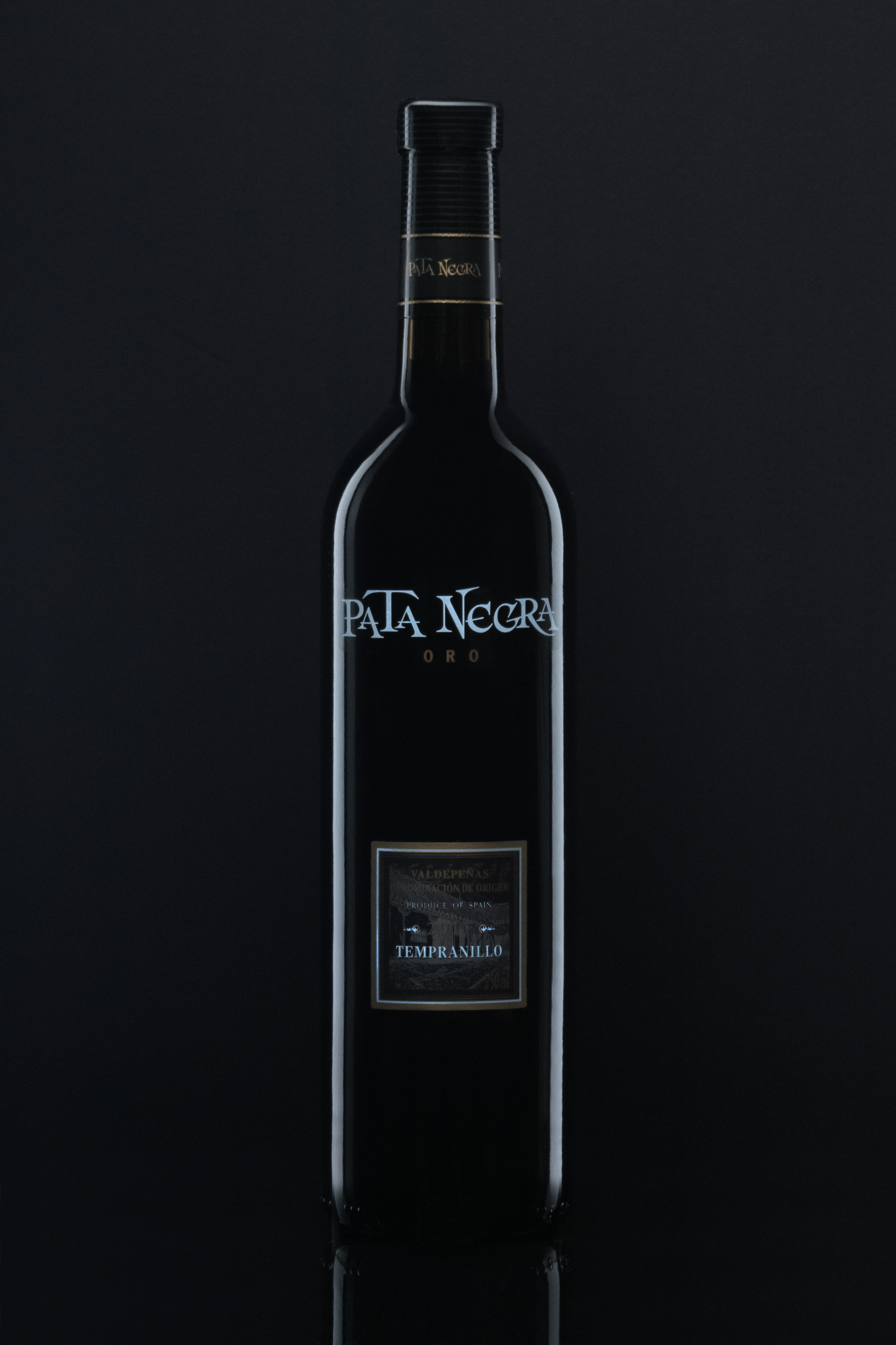 vinho pata negra, vinho, adega, black, preto, daniel perez fotógrafo, daniel pérez fotografia.